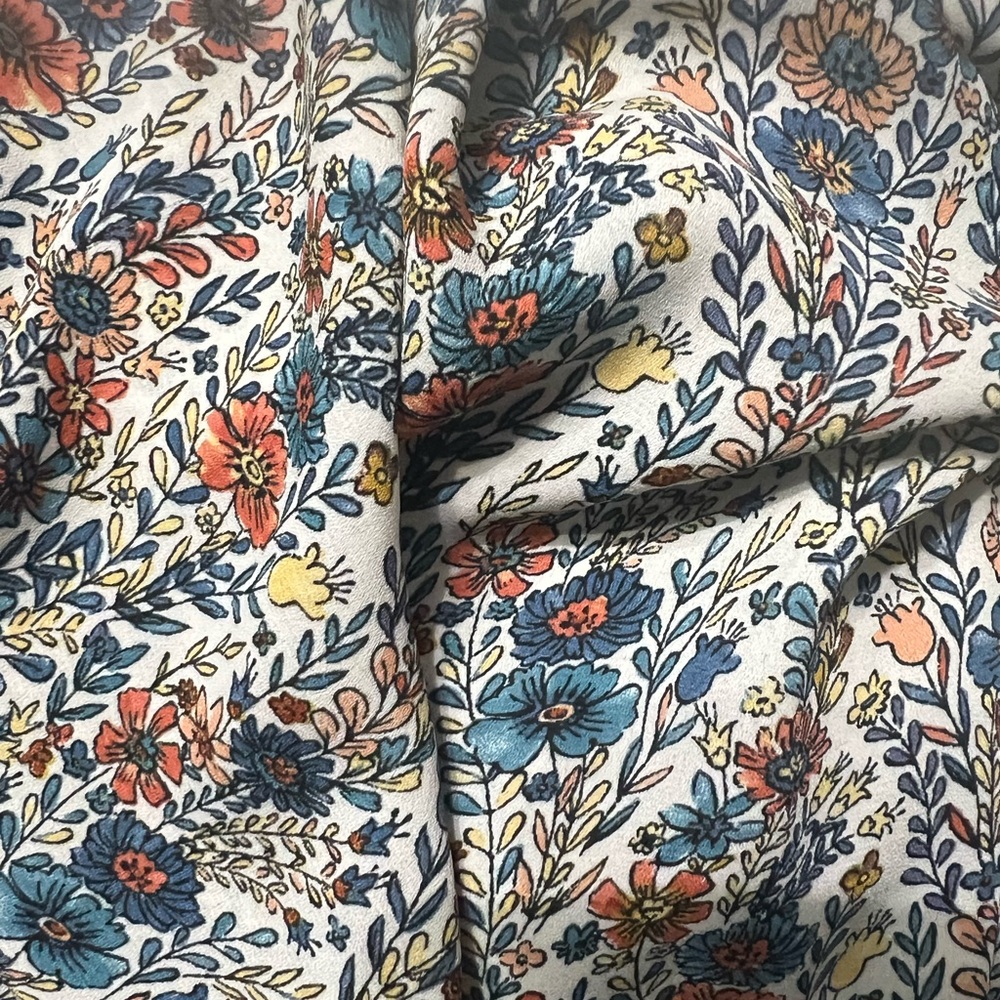 Rose & Olive Floral V-Neck Button Front Women’s Top in Cream Blue & Orange Print - Picture 10 of 10